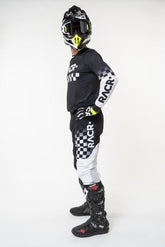 completo tecnico da moto RACR•
